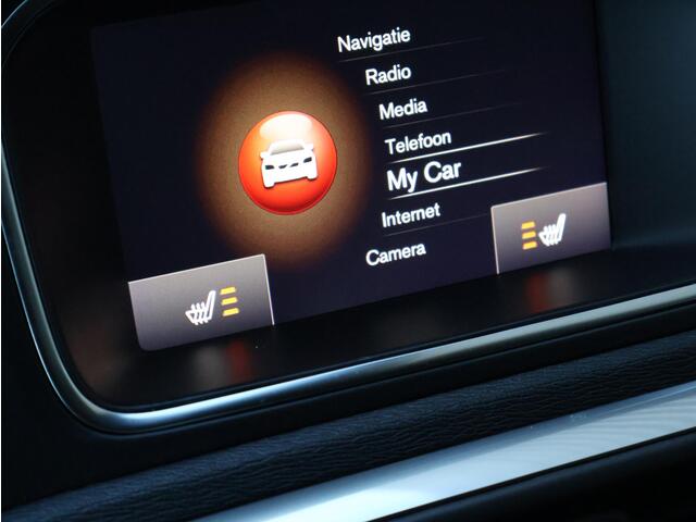 Volvo V40 CROSS COUNTRY T3 Nordic+ | Achteruitrijcamera | Stoelverwarming