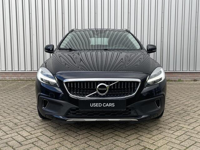 Volvo V40 CROSS COUNTRY 1.5 T3 Nordic+