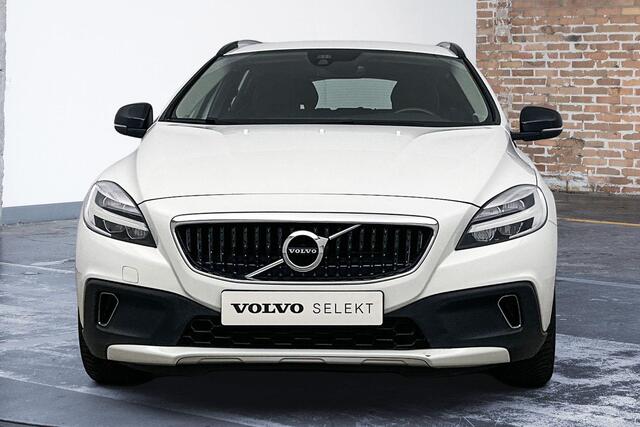 Volvo V40 CROSS COUNTRY T3 Automaat Edition+ | Afneembare trekhaak | Stoelverwarming | Navigatie | Volvo on Call | Climate control | Parkeersensoren achter | High performance audio | Dealeronderhouden