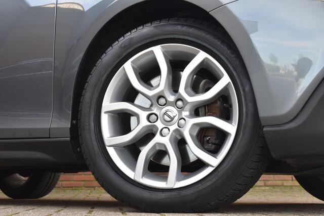 Volvo V40 CROSS COUNTRY T3 152PK Automaat Nordic+ | Adaptive Cruise | Keyless | Afneembare Trekhaak | Stoelverwarming voor + achter