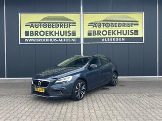 volvo-v40-cross-country-1.5-t3-pola