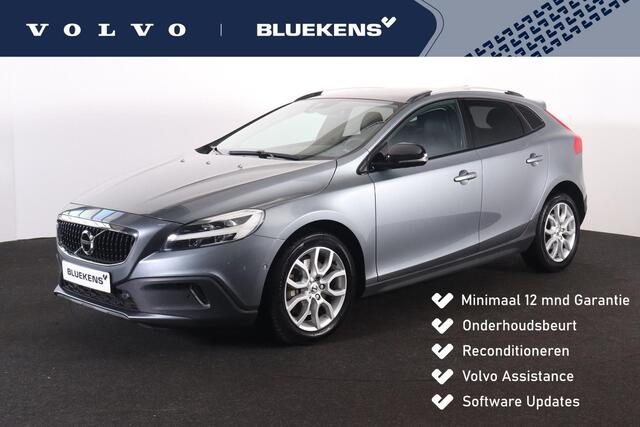 Volvo V40 CROSS COUNTRY T3 PolarPlus Luxury - Panoramadak - Harman/Kardon audio - Parkeercamera achter - Parkeersensoren voor & achter - Volvo On Call - Cruise Control - Standkachel - 17' LMV