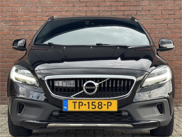 Volvo V40 CROSS COUNTRY 1.5 T3 DYNAMIC EDITION | NL-AUTO!