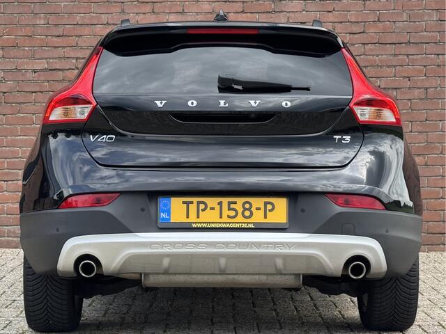 Volvo V40 CROSS COUNTRY 1.5 T3 DYNAMIC EDITION | NL-AUTO!
