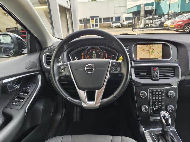 Volvo V40 CROSS COUNTRY 1.5 T3 Summum | Trekhaak | Stoelverwarming | Navi | Sensoren