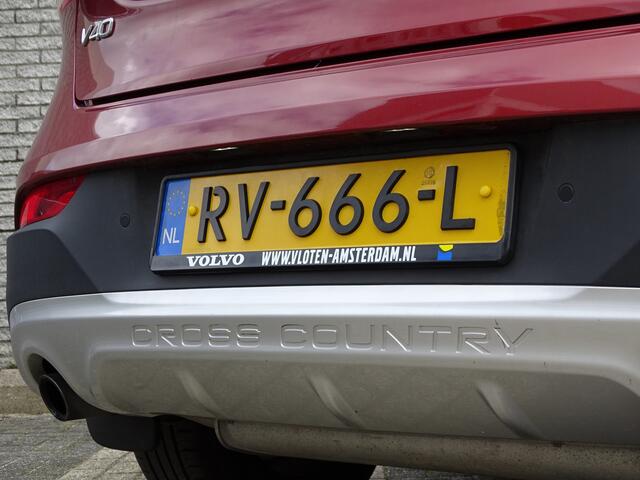 Volvo V40 CROSS COUNTRY 1.5 T3 Nordic+ | automaat | leder | blis | camera |
