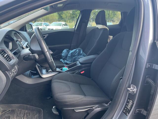 Volvo V40 CROSS COUNTRY 1.5 T3 Nordic+