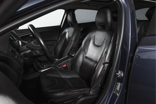 Volvo V40 CROSS COUNTRY 1.5 T3 150 PK Polar+ Luxury - Automaat Orig. NL | Panodak | Adapt. Cruise | Harman/Kardon | Stoelverw. | Standkachel | PDC | Camera | NAV | ECC | Afn.Trekhaak | LM 17" |
