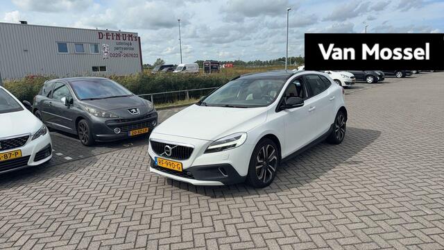 Volvo V40 CROSS COUNTRY 1.5 T3 Nordic+