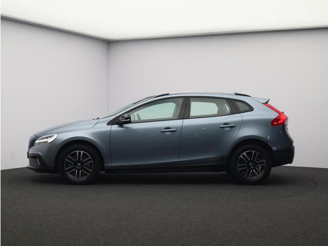 Volvo V40 CROSS COUNTRY T3 152PK Edition+ / Adaptive Cruise / BLIS / Leder / Parkeerverwarming / Panoramisch Dak / Stoelverwarming / – foto 5