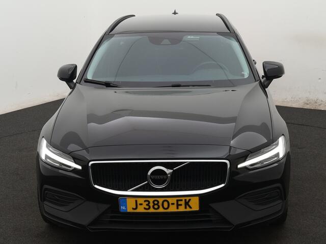Volvo V60 2.0 T4 Moment.Pro