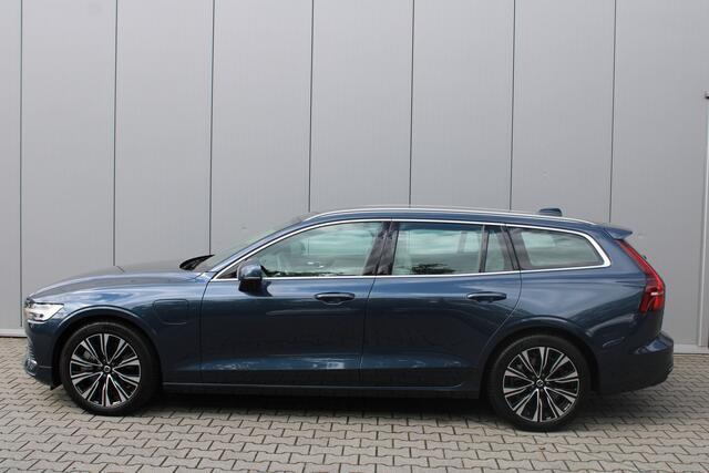 Volvo V60 T6 Recharge AWD Plus Bright