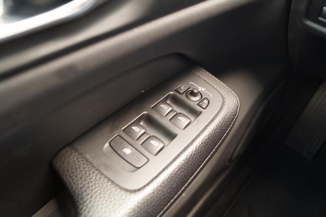 Volvo V60 2.0 D3 150pk MomentPro -LEER-ECC-NAVI-