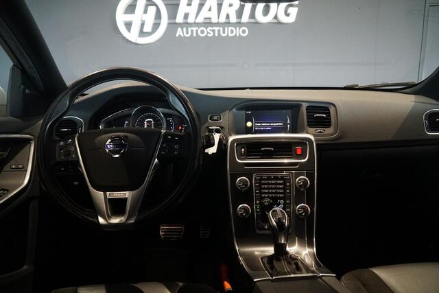 Volvo V60 2.0 T4 Business Sport