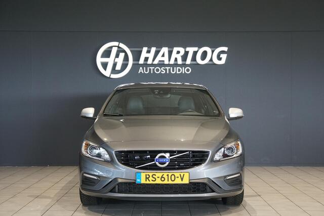 Volvo V60 2.0 T4 Business Sport