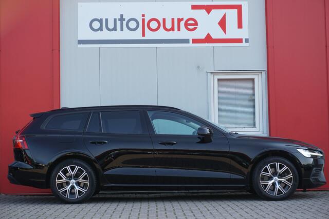 Volvo V60 2.0 B3 Essential | Navigatie | Cruise Control | Trekhaak | Origineel NL |