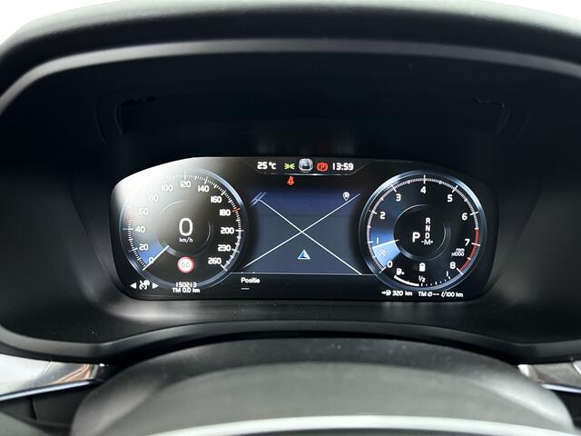 Volvo V60 B3 Aut. Momentum R-Design Styling | Parkeercamera | Trekhaak