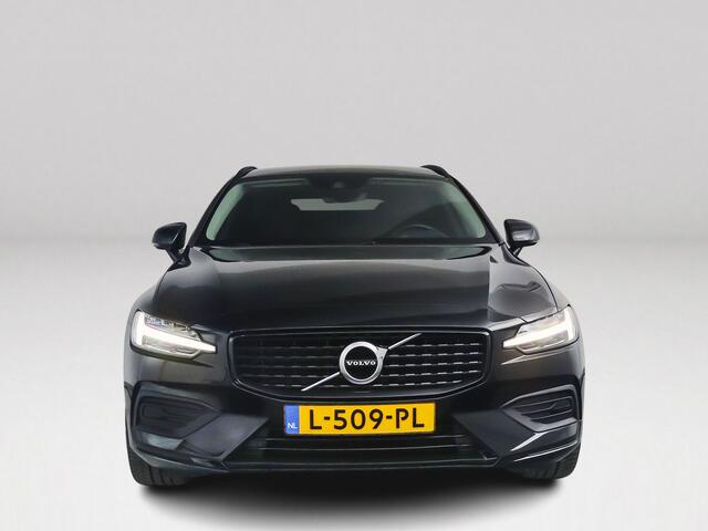 Volvo V60 B3 Aut. Momentum R-Design Styling | Parkeercamera | Trekhaak