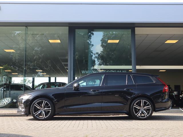 Volvo V60 2.0 B3 Momentum Advantage / Camera / Trekhaak