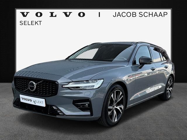Volvo V60 2.0 B4 Plus Dark / Panoramadak / Lighting Pack / Trekhaak / Extra getint glas /