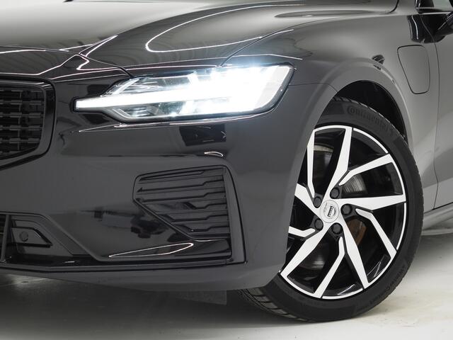 Volvo V60 2.0 T8 Twin Engine AWD R-Design | Panoramadak | Harman Kardon | Memory | Camera
