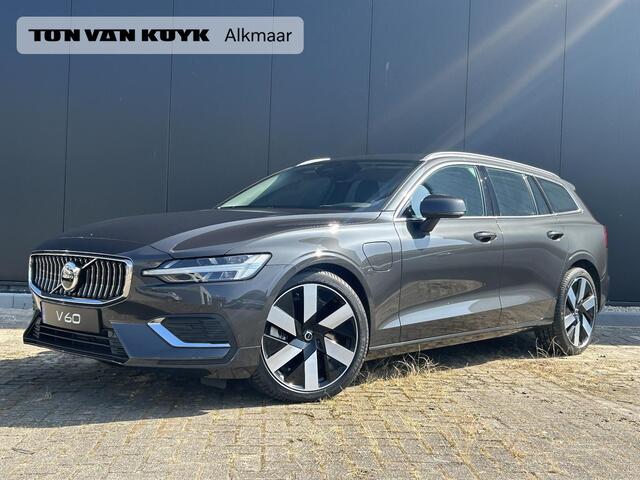Volvo V60 T6 350PK Recharge AWD Core Bright / Long Range / Adaptive Cruise / BLIS / Verwarmbare Voorstoelen + Stuurwiel / 19" / Keyless /