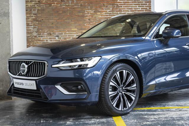 Volvo V60 B3 Plus Bright | 360º camera | Harman Kardon audio | Wegklapbare trekhaak | Stoel- en stuurverwarming | Verwarmbare achterbank