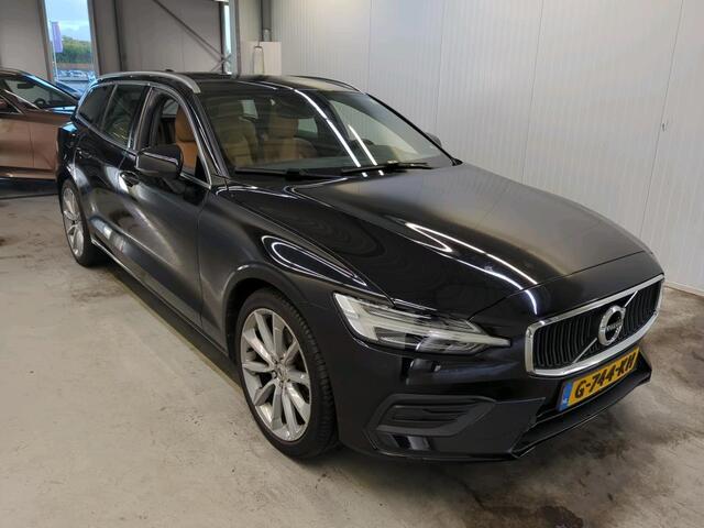 Volvo V60 2.0 T4 Momentum Pro Schuifdak