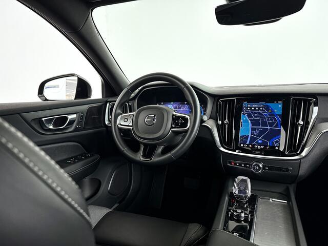 Volvo V60 B3 Plus Dark | Harman Kardon | 360º camera | Stoel- en stuurverwarming | Trekhaak
