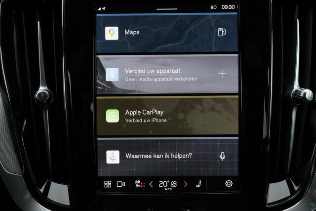 Volvo V60 B4 Plus Dark - IntelliSafe Assist & Surround - Verwarmde voorstoelen, stuur & achterbank - Parkeersensoren voor & achter - Elektr. bedienb. voorstoelen met geheugen - Draadloze tel. lader - Elektr. inklapbare trekhaak - 18' LMV