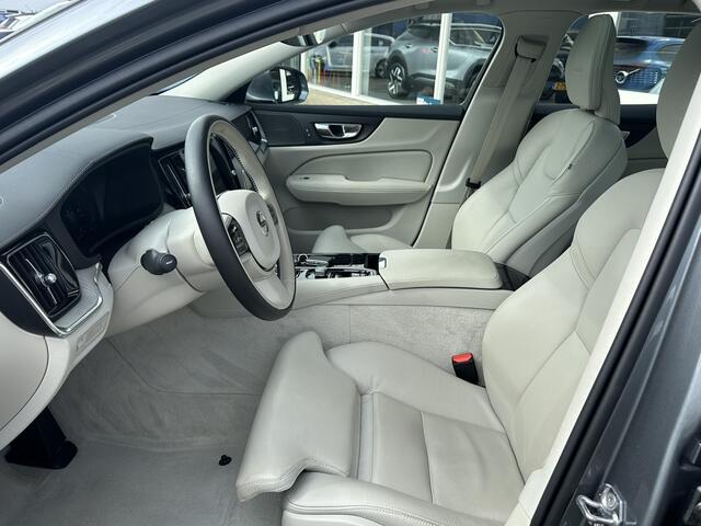 Volvo V60 2.0 T8 Twin Engine AWD Inscription | LED | Pano | Keyless | 360 camera | Apple Carplay | DAB+ | Adapt. Cruise
