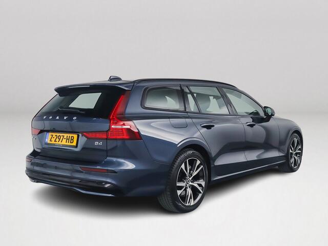 Volvo V60 B4 Plus Dark | Parkeercamera | Stoel- en stuurverwarming | Trekhaak