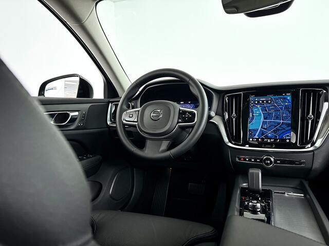 Volvo V60 B4 Plus Dark | Parkeercamera | Stoel- en stuurverwarming | Trekhaak