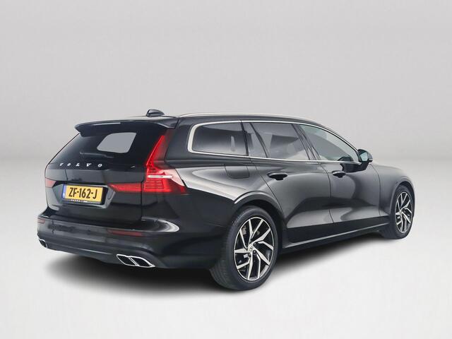 Volvo V60 T5 Aut. Momentum Pro | Parkeercamera | Stoelverwarming | Apple Carplay