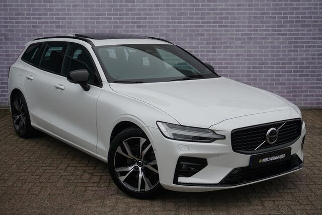 Volvo V60 2.0 B3 Plus Dark | Trekhaak | 360° | Sportstoelen | Harman/Kardon | Panorama Schuifdak |