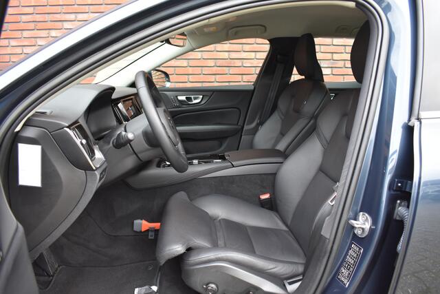 Volvo V60 T6 Recharge 350PK AWD Plus Bright Long Range | Climate | Lighting |