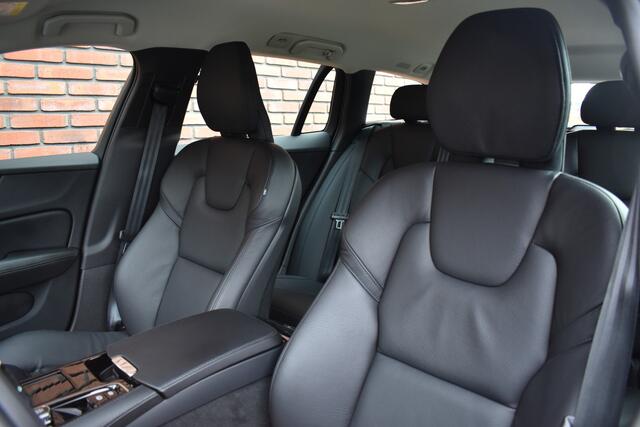 Volvo V60 T6 Recharge 350PK AWD Plus Bright Long Range | Climate | Lighting |