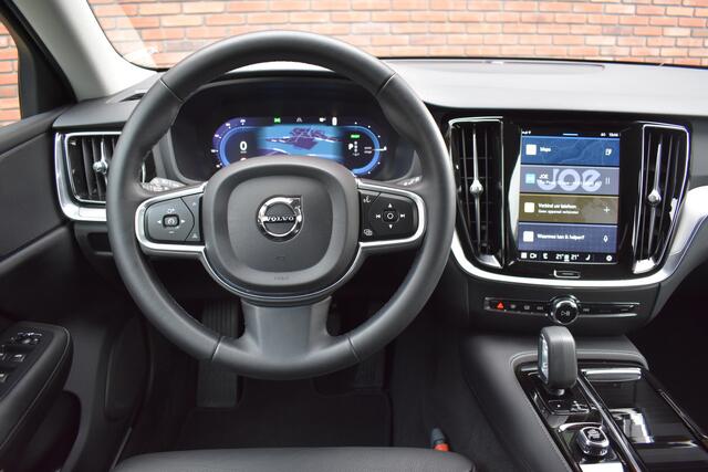 Volvo V60 T6 Recharge 350PK AWD Plus Bright Long Range | Climate | Lighting |