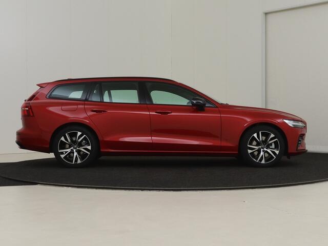 Volvo V60 B3 177PK Plus Dark | 360 Camera | Trekhaak | Lightning | Harman/Kardon | Standkachel | ACTIE met gratis Winterwielenset!