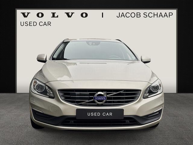 Volvo V60 1.5 T3 Polar+ / Blis / glazen schuif-/kanteldak / Verwarmbaar stuurwiel /