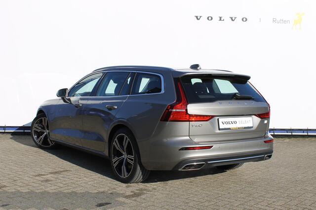 Volvo V60 T8 455PK Automaat Long Range Recharge AWD Adaptieve Cruise Control / Apple Carplay / Verwarmbare buitenste zittingen achterbank / Verwarmbare voorstoelen / DAB+