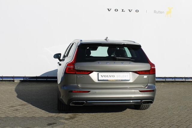Volvo V60 T8 455PK Automaat Long Range Recharge AWD Adaptieve Cruise Control / Apple Carplay / Verwarmbare buitenste zittingen achterbank / Verwarmbare voorstoelen / DAB+