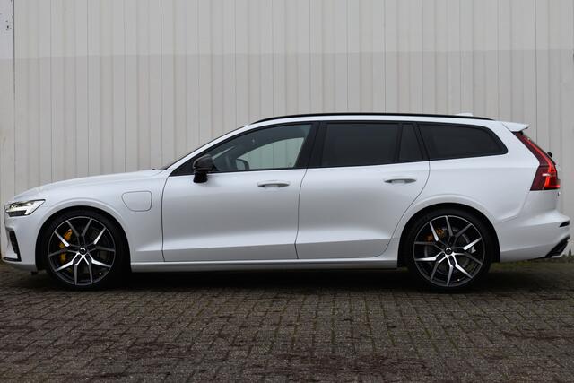 Volvo V60 T8 AWD Polestar Engineered | 20" Polestar Velgen | 360º Camera | Harman/Kardon |