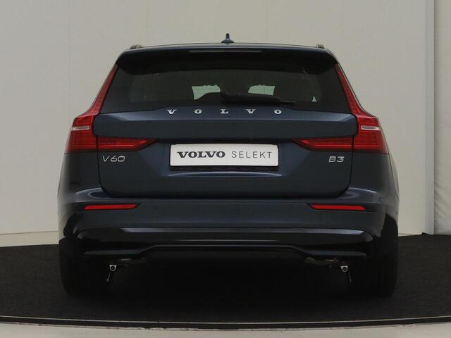 Volvo V60 2.0 B3 Plus Dark / Trekhaak / Pan. dak / Harman Kardon / 360 camera / Elektr. bed stoelen