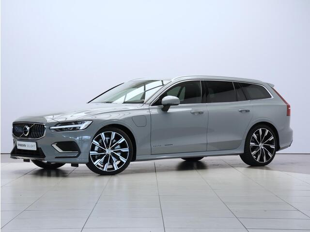 Volvo V60 T6 350PK Recharge AWD Core Bright / Trekhaak / Exterior Styling Pack / 20" / BLIS / Adaptive Cruise / Stoel + Stuurwielverwarming / Keyless /