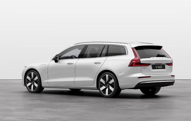 Volvo V60 2.0 T6 Plug-in hybrid AWD Essential Edition | Climate Pack | Moritz Leder | Driver assist Pack | 19 inch |