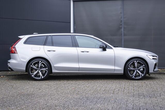 Volvo V60 2.0 T6 Plug-in hybrid AWD Ultra Dark