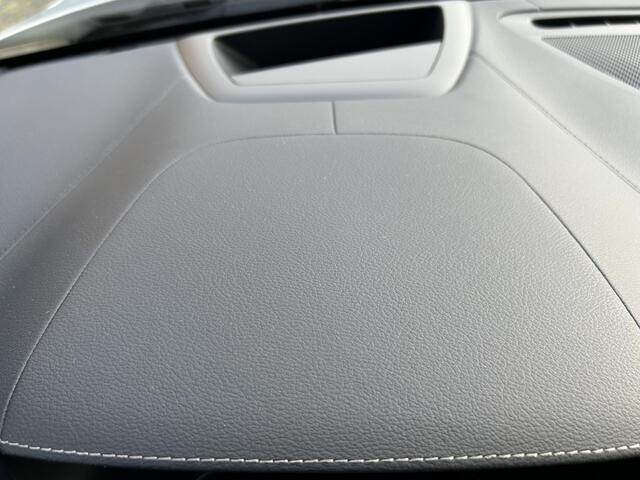Volvo V60 2.0 T6 Plug-in hybrid AWD Ultra Dark 19 inch 360 camera schuifdak harman kardon nappa leder intellisafe