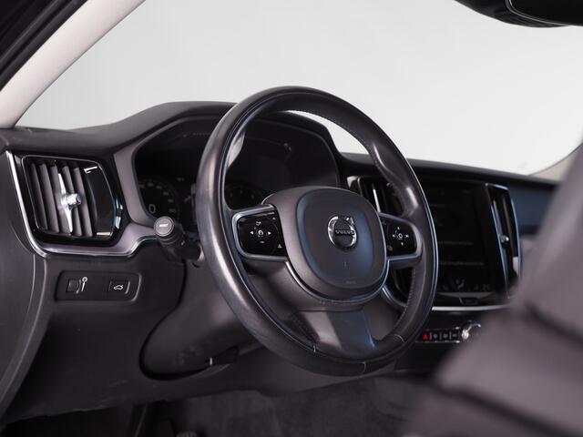 Volvo V60 2.0 B3 Business Pro | achteruitrijcamera | Parkeersensor Voor en Achter | Cruise Control | Apple CarPlay/Andriod Auto | DAB | LED | Keyless Entry/Start | Verwarmde Voorruit |
