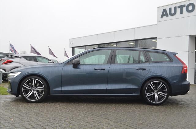 Volvo V60 2.0 T5 R-Design Trekhaak wegklap | Memory stoel | Pilot Assist | Stoelverwarming | Dodehoeksensor | Carplay | a.Camera
